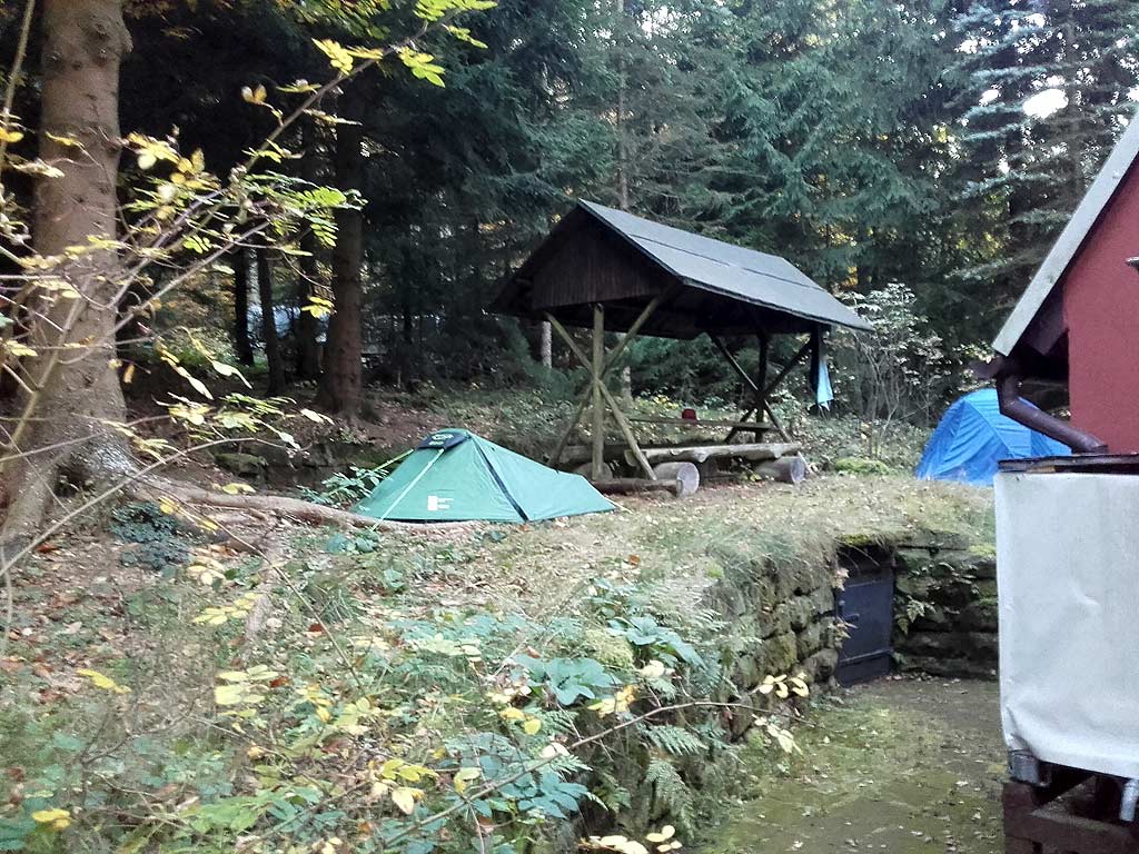 Bergwaldprojekt 2017 im Sachsenforst Sächsische Schweiz, Unterkunft in eigenem Zelt oder Baude