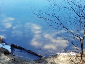 Schneereste am Helenesee