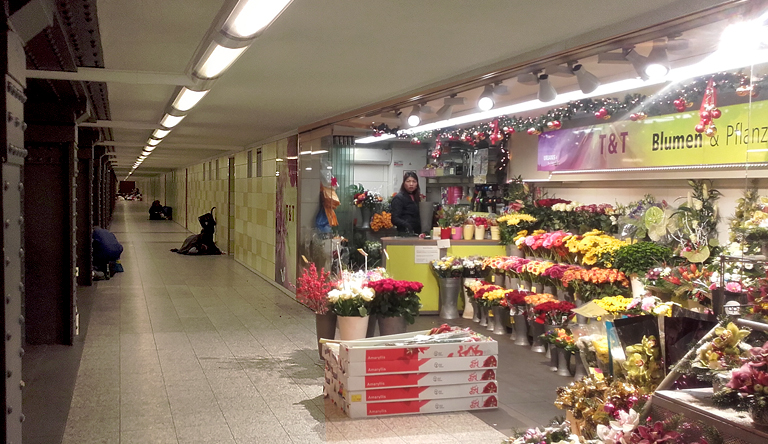 Weihnachten 2018 U-Bahnhof Berlin