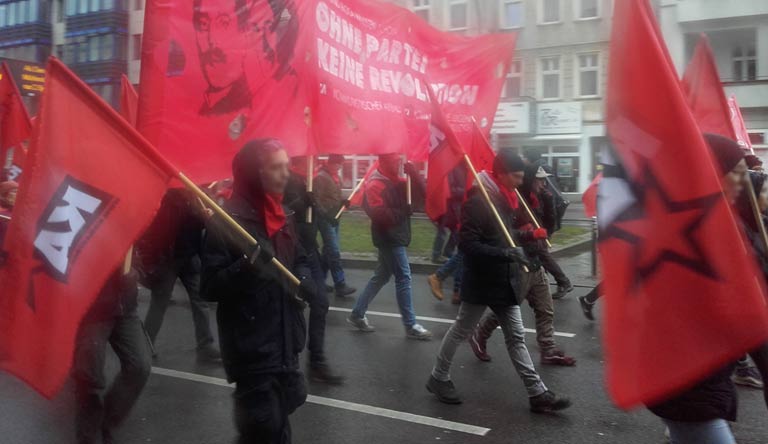Berlin, Demo, 100. Todestag von Rosa Luxemburg und Karl Liebknecht