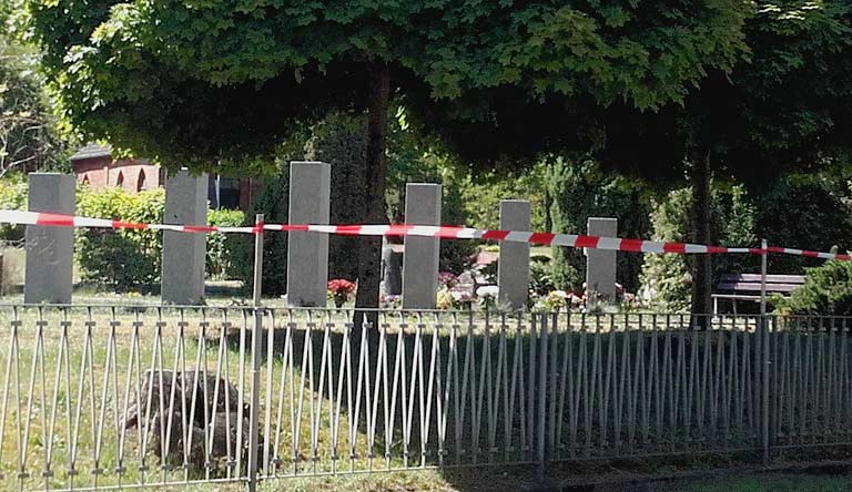Briesen, Friedhof gegen Rehe